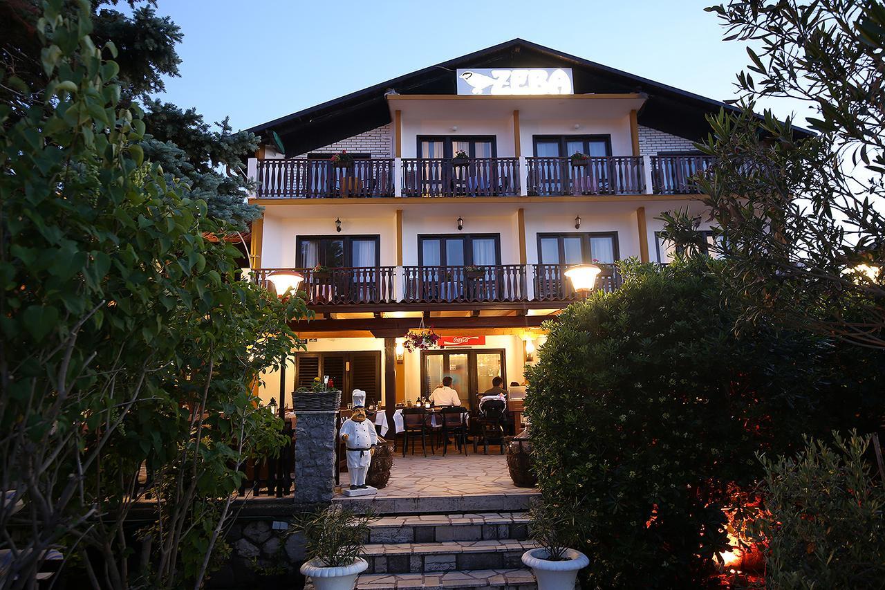 Guest House Zeba & Riviera Šilo Kültér fotó