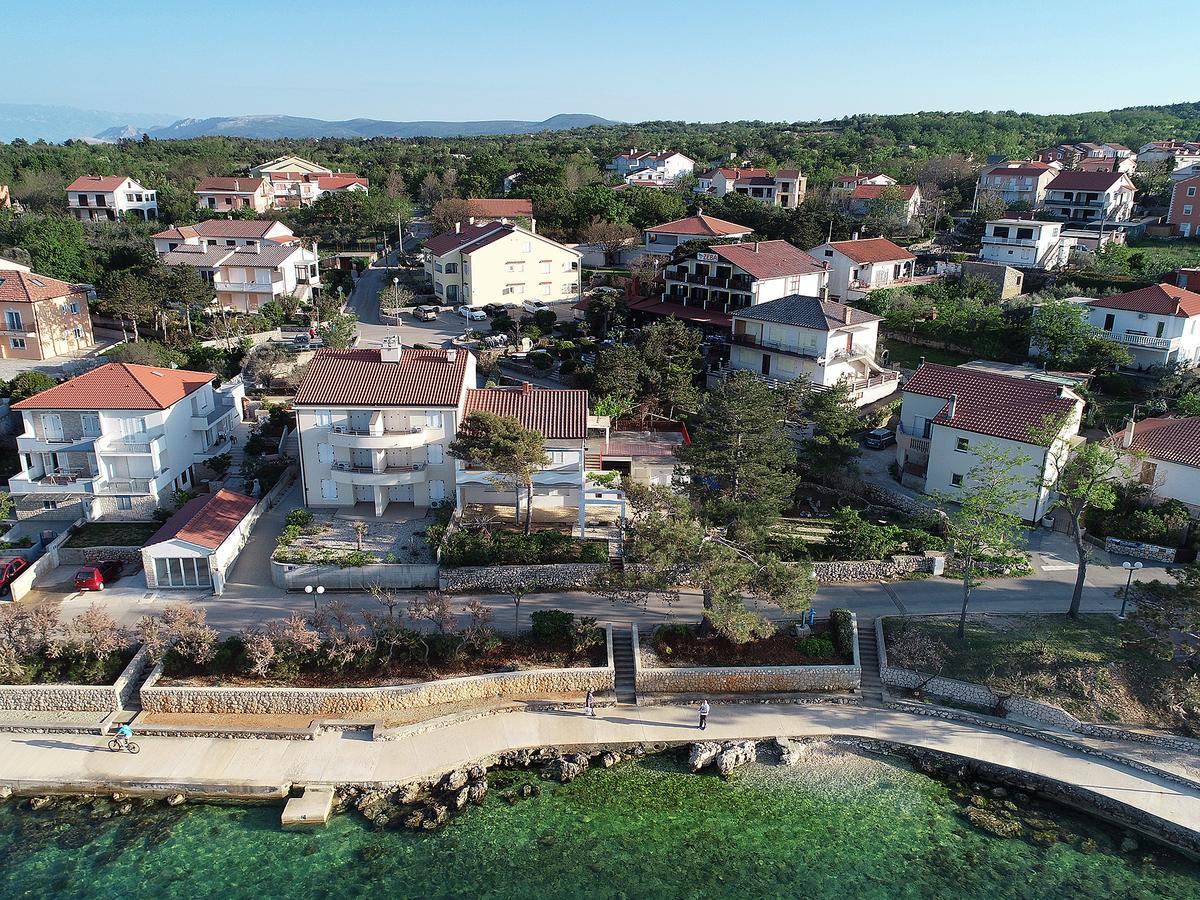 Guest House Zeba & Riviera Šilo Kültér fotó